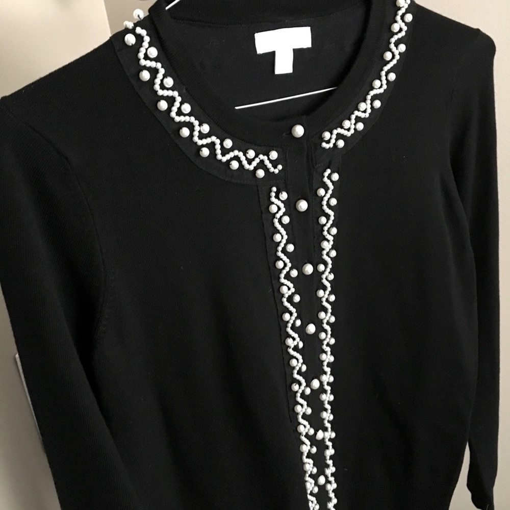 Sweater - Picture 2 of 4
